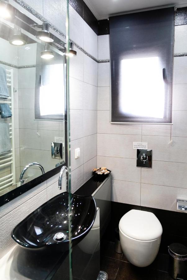 Seaview Pool Villa near Beach&Athens Airport Pórto Ráfti Exteriör bild